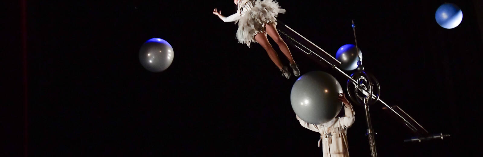 Aux Étoiles
