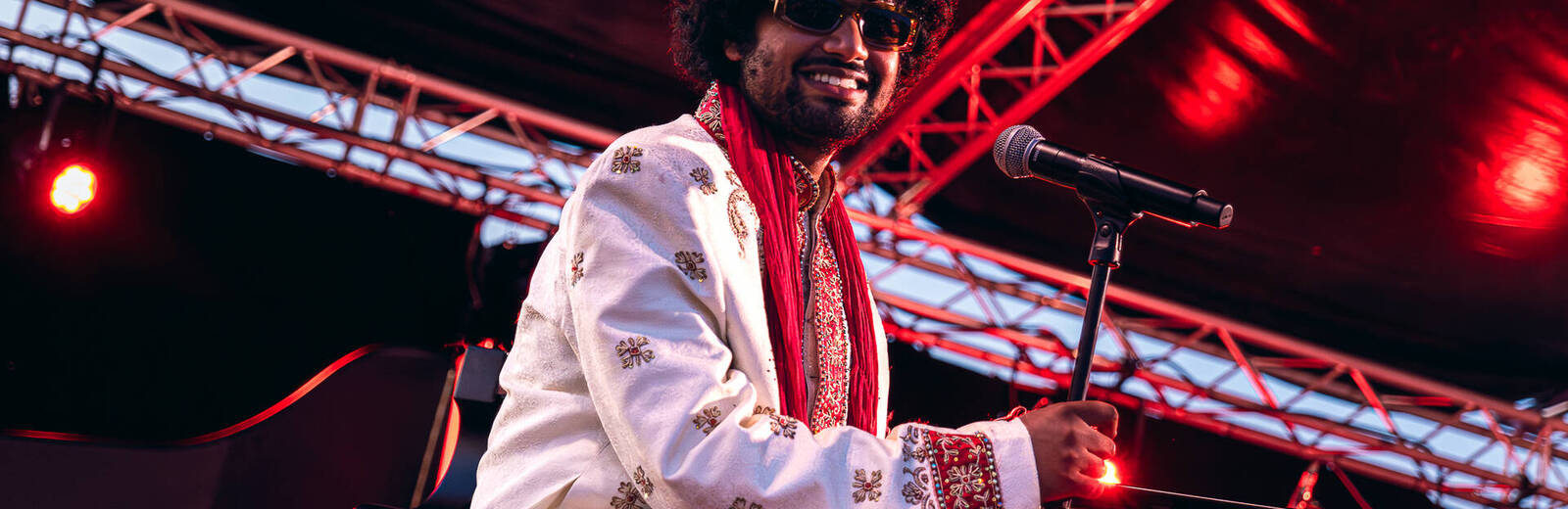 Nirek Mokar & his Boogie Messengers